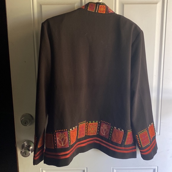 Jacket - Picture 2 of 4